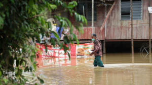 Heavy rain has caused severe flooding in Kelantan and Terengganu, with thousands evacuated to relief centers.