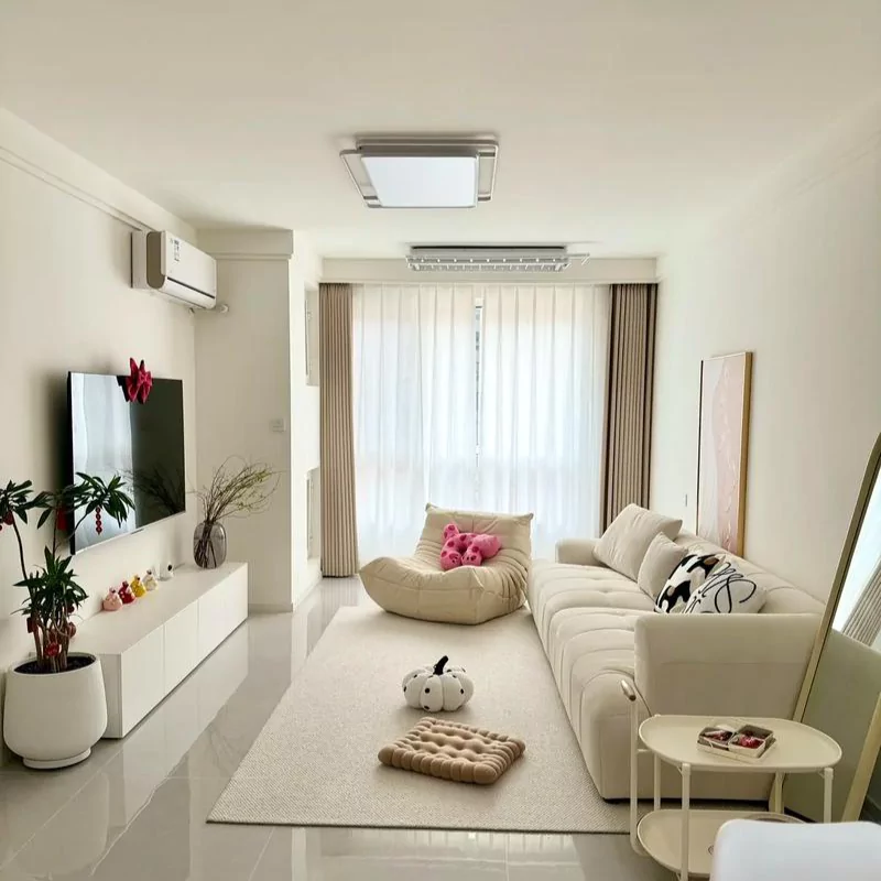 Low-Budget Rental Makeovers